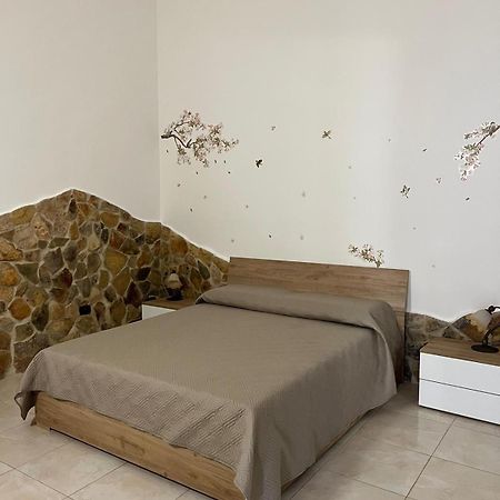 Dimora Cuoccio Bed and Breakfast Bari Buitenkant foto