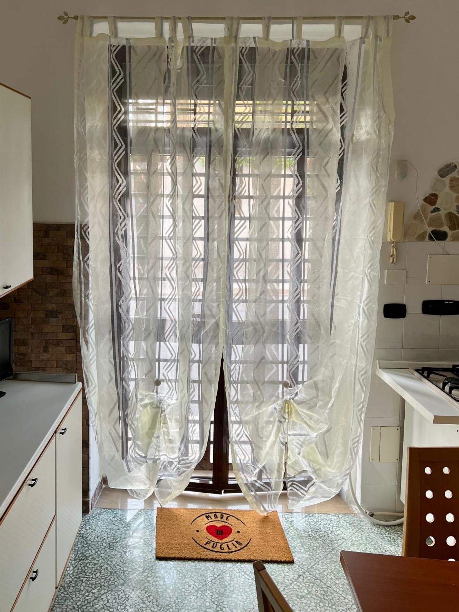 Dimora Cuoccio Bed and Breakfast Bari Buitenkant foto